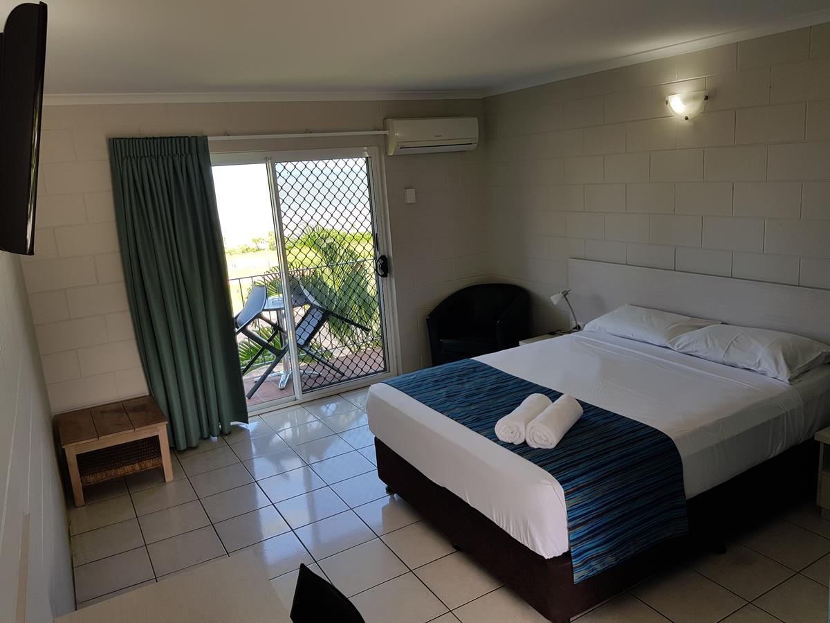 Cardwell Beachcomber Motel & Tourist Park Exterior foto